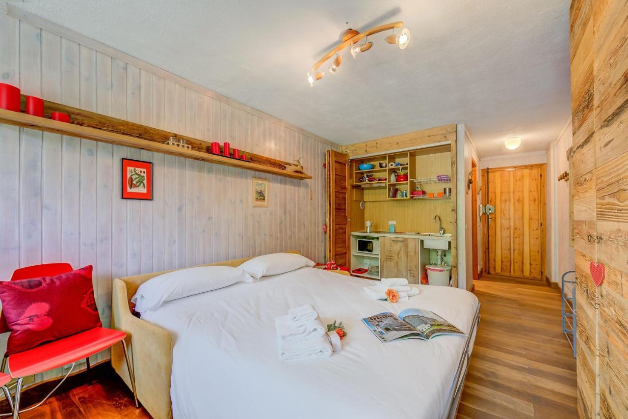 Studio Abete Rosso 500M From Ski - Happy Rentals Sauze D'Oulx Bagian luar foto